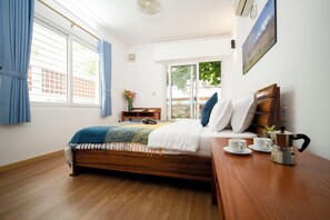 4 bedrooms, WiFi, bed sheets - Pool Villa By The Da Nang Beach (Đà Nẵng)