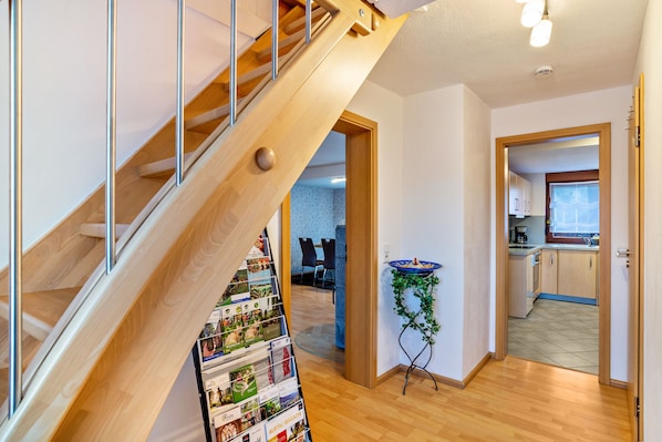 Interior - Apartment 'Schumacher' with Balcony and Wi-Fi (Bad Herrenalb)