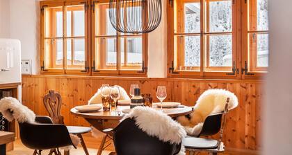 Apartment 'Chalet Flocke Murmeltier' with Mountain View, Shared Terrace and Wi-Fi