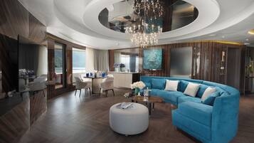 全景開放式套房 (The Owner) | 防敏寢具、書桌、隔音、方便輪椅出入