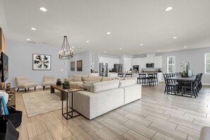 Smart-TV, Videospiele, Bücher, Arbeitsbereiche