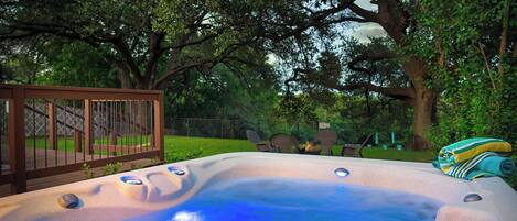 Bain à remous extérieur