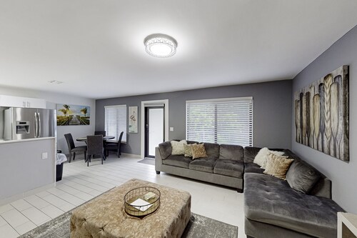 Dog-friendly apartment close to the beach with open layout, firepit, & AC