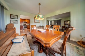 Interior - Cozy Ripley Apartment - 21 Mi to Downtown Erie! (Ripley)