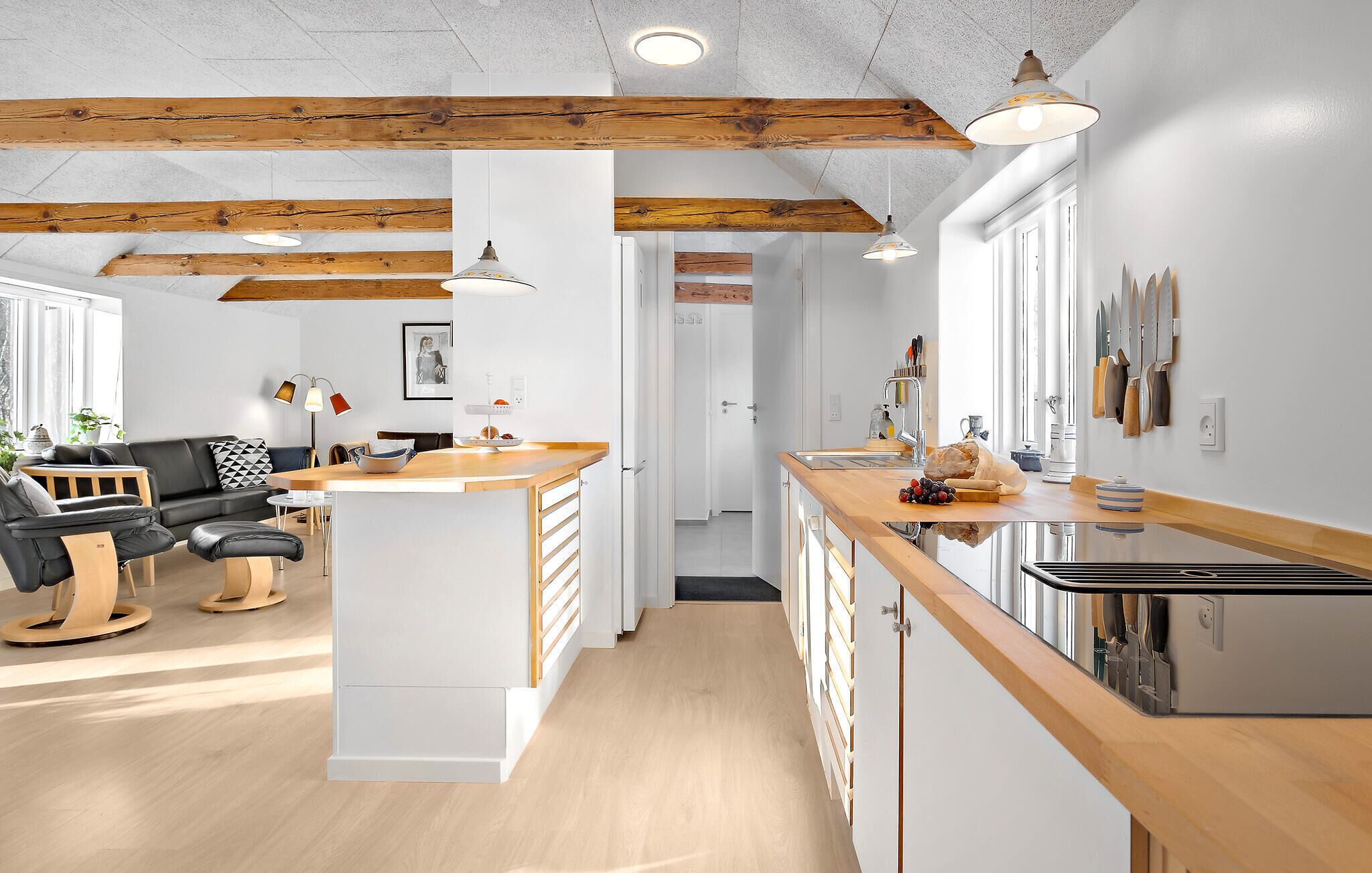 Fridge, microwave, dishwasher, coffee/tea maker
