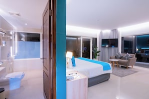 Habitació executiva, 1 llit de matrimoni gran (Delonix) | 1 dormitori, roba de llit d'alta qualitat i minibar