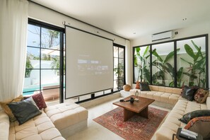 Villa, 2 habitaciones | Área de sala de estar