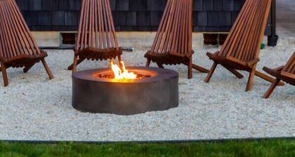 Private Coastal Home with hot tub and ocean views!