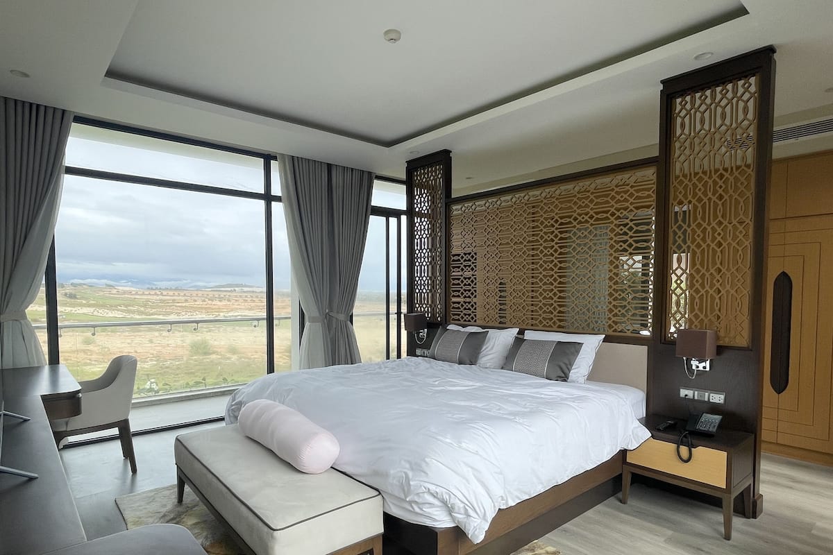 Suite Royal, pemandangan gunung | Pemandangan taman