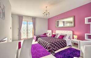 5 bedrooms, iron/ironing board, travel cot, free WiFi