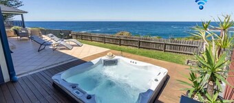 Bombora at Kiama – million-dollar view