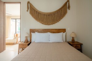 3 makuuhuonetta, silitysrauta/-lauta, internet, vuodevaatteet