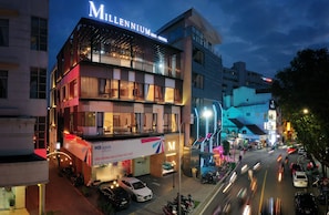 Front of property - Millemmium Hue Hotel (Hue)