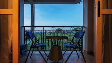 Deluxe Double Room, Balcony, Garden View | Garden view