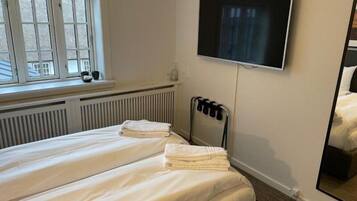 Caja de seguridad en la habitación y wifi gratis