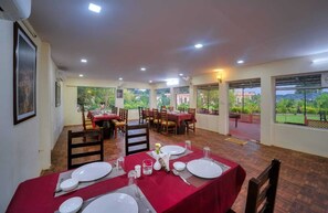 Restaurant - Ranthambhore Nature Camp Resort (Sawai Madhopur)