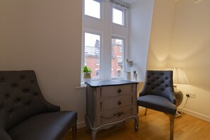 Romanttinen paritalo | 3 makuuhuonetta, silitysrauta/-lauta, ilmainen Wi-Fi