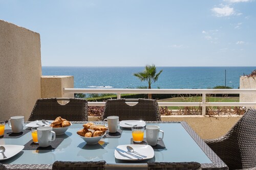Chaparral Mijas Peaceful Seafront Home by Alfresco Stays