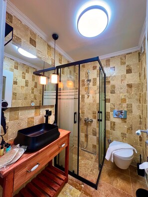Superior Room | Bathroom - Aden Butik Otel (Cesme)