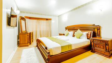 3 bedrooms, WiFi, bed sheets