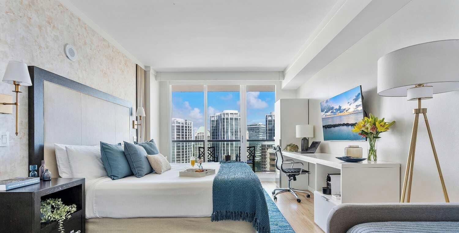 Iron/ironing board, travel cot, WiFi, bed sheets