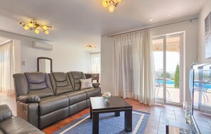 TV, foosball, stereo