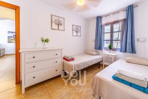 2 Schlafzimmer, Bügeleisen/Bügelbrett, Reisekinderbett, kostenloses WLAN