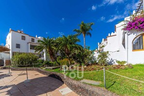 Property grounds - Fairways Club Sky Suite - Panoramic Views & Heated Pool (Amarilla Golf)