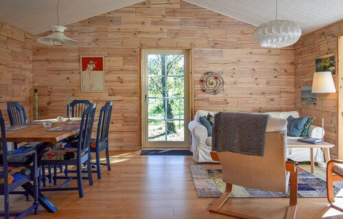 Lovely home in Simrishamn with kitchen