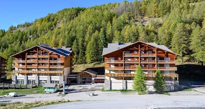 Appt 4/6 pers vue montagnes, skis aux pieds