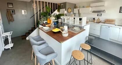 Logement Entier : Appartement - Lyon, France