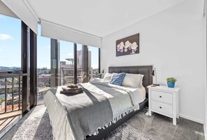 1 bedroom, iron/ironing board, travel cot, WiFi