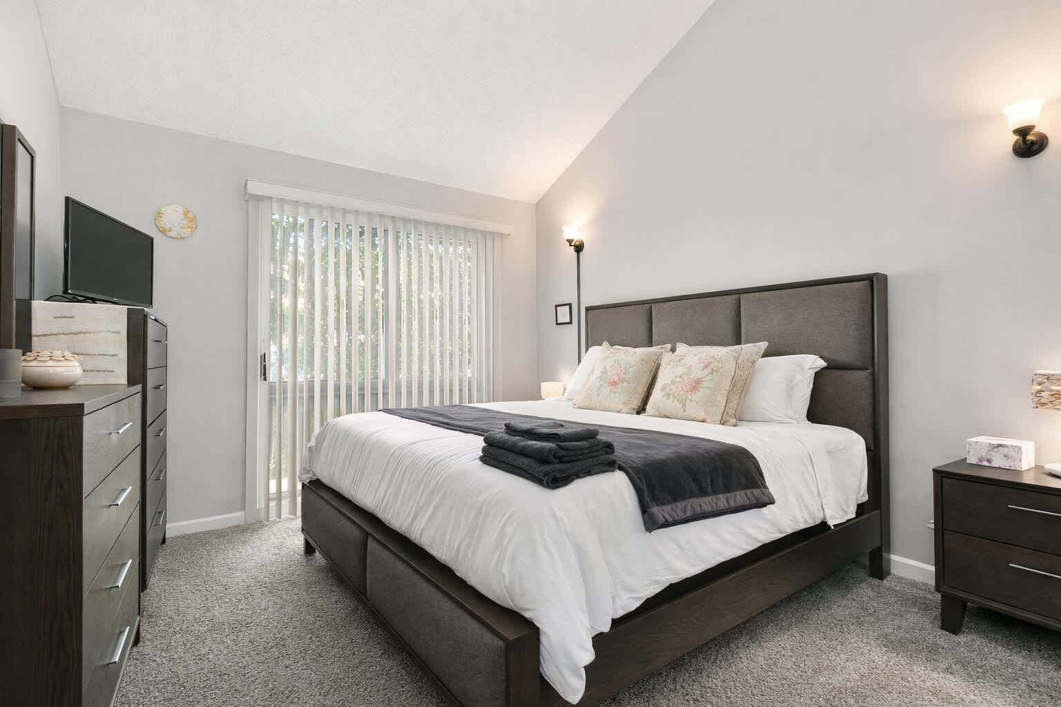 2 室のベッドルーム、アイロン / アイロン台、旅行用ベビーベッド、WiFi