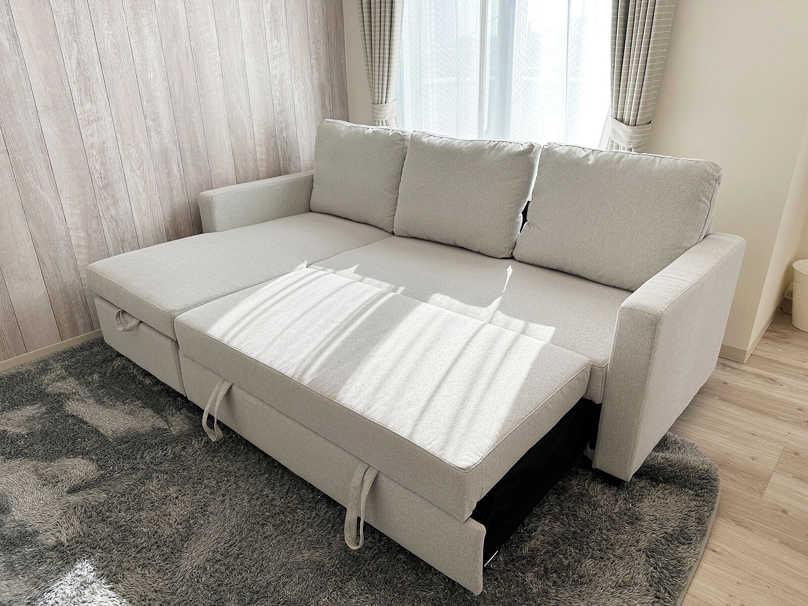 グランド アパートメント 2 ベッドルーム | リビング エリア