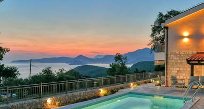 Seaview Villa Lavanda with pool