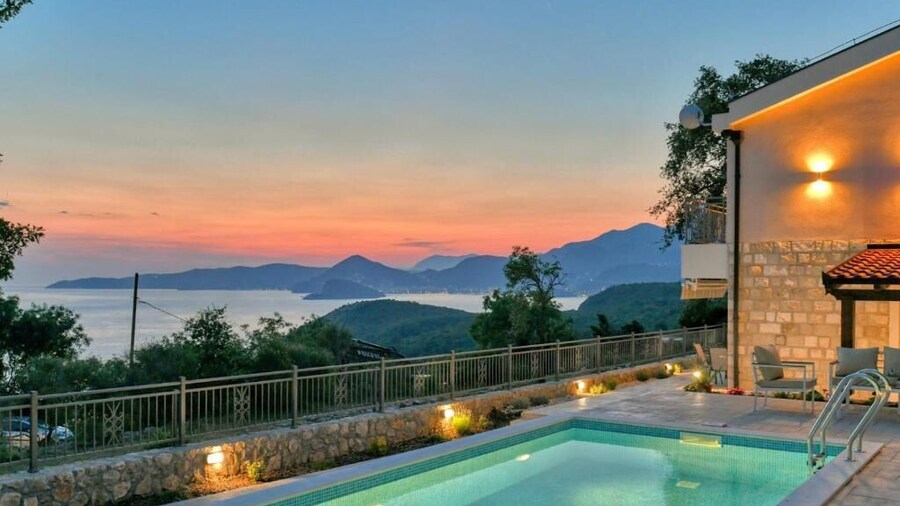 Seaview Villa Lavanda with pool