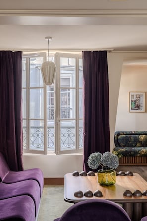 Deluxe Apartment, Ensuite | Lounge - 1.75 Paris La Trêve (Paris)