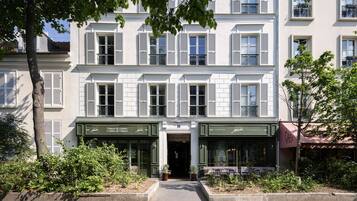 Extérieur