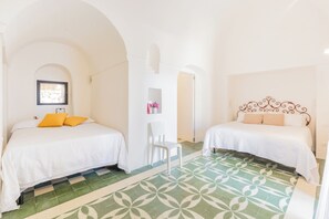 3 habitaciones y caja de seguridad en la habitación 