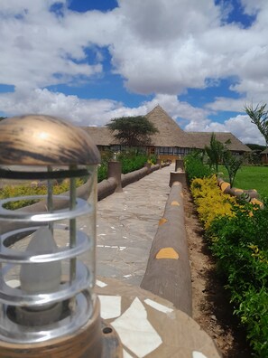 Exterior - PENETY AMBOSELI RESORT (Kimana)