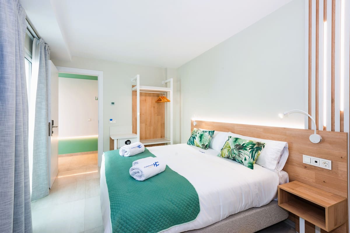 1 habitación, sábanas de algodón egipcio y ropa de cama de alta calidad