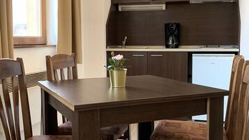 Căn hộ, 1 phòng ngủ, ban công | Khu ăn uống