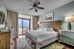 4 bedrooms, internet, bed sheets - Seaside Splendor: Four Bedroom Oceanfront Escape (North Myrtle Beach)