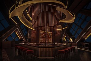 6 restaurants; lunch and dinner served - SIRO One Za'abeel (Dubai)