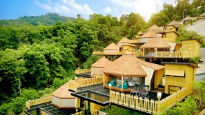 Minibar, in-room safe, individually furnished, desk