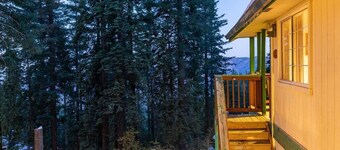 Inside Yosemite Park- Scenic Cascade