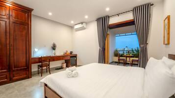 Superior Double Room, Garden View