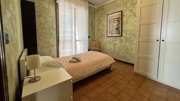 2 Schlafzimmer, Bügeleisen/Bügelbrett, WLAN, Bettwäsche