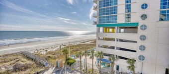 Oceanfront 3BR/2BA Condo /Dog-Friendly / Pool