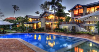 Wongalinga Absolute Beachfront ~ Tropical Oasis
